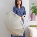 [晴雨兼用日傘]遮光アシンメトリー花刺繍
