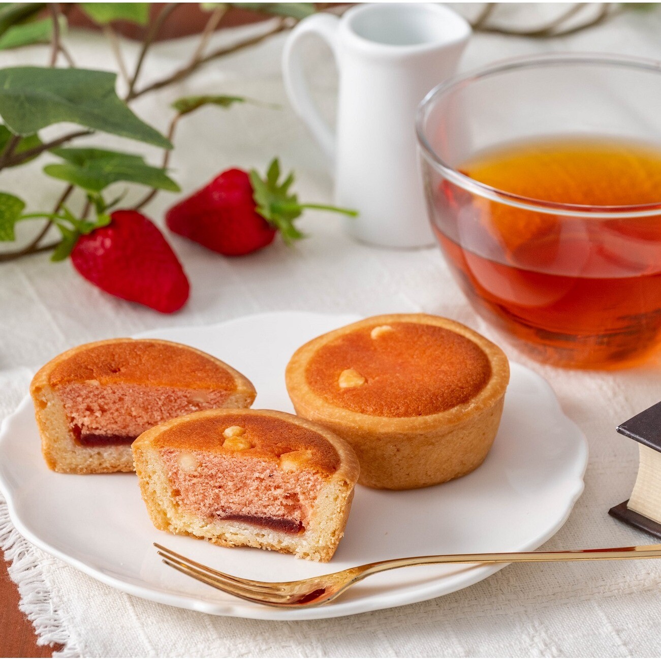 苺のタルトケーキ