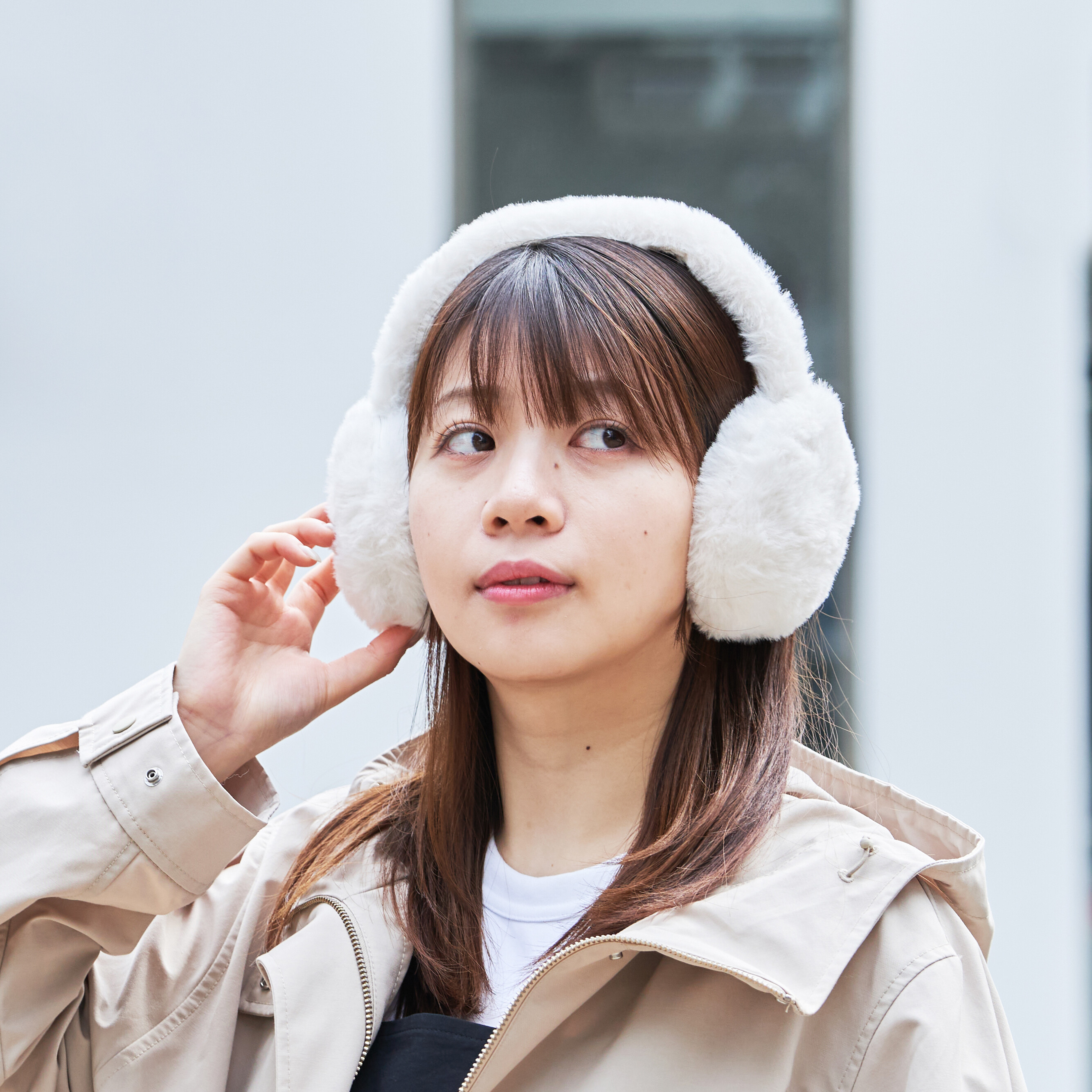 耳まであたたかいイヤマフ付使い捨てないシェアカイロ