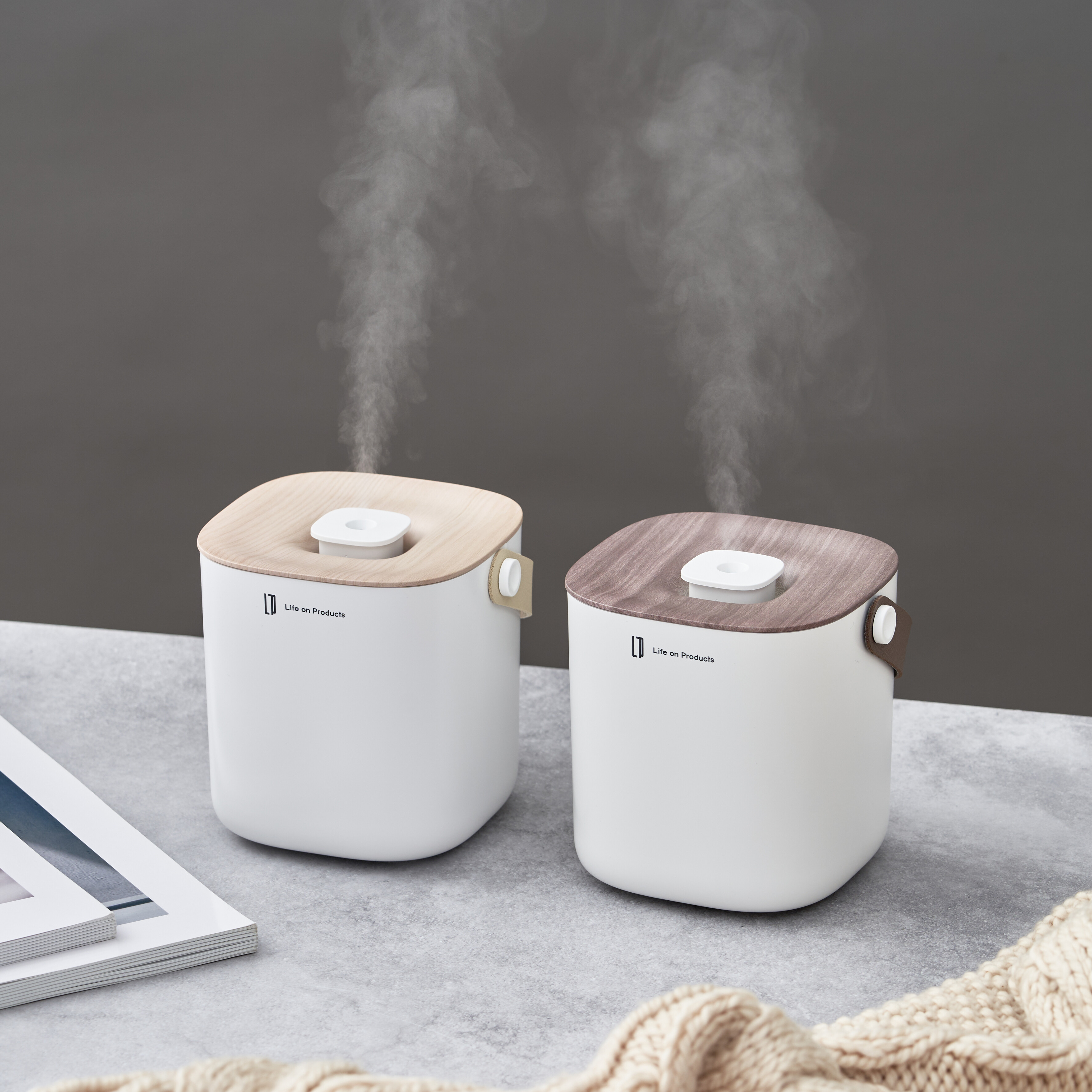 充電式ボックス型加湿器 -Premium WOOD- 