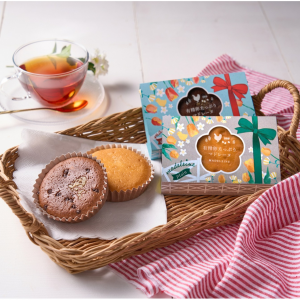 お花とひよこのマドレーヌ