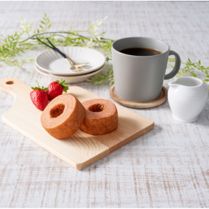 しっとりバームクーヘン あまおう ３個