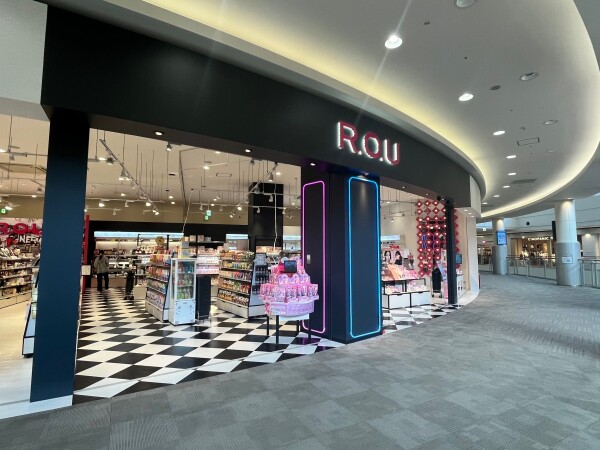 R.O.U 広島府中店